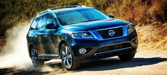 2013 Nissan Pathfinder.jpg